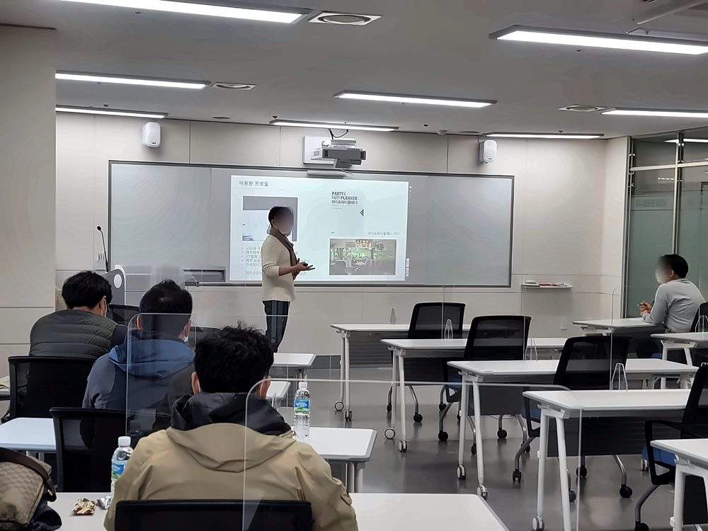 소상공인 SNS 마케팅 교육, 도구보다 「내 손님이 오래 머무는 앱」부터 현장 사진 2